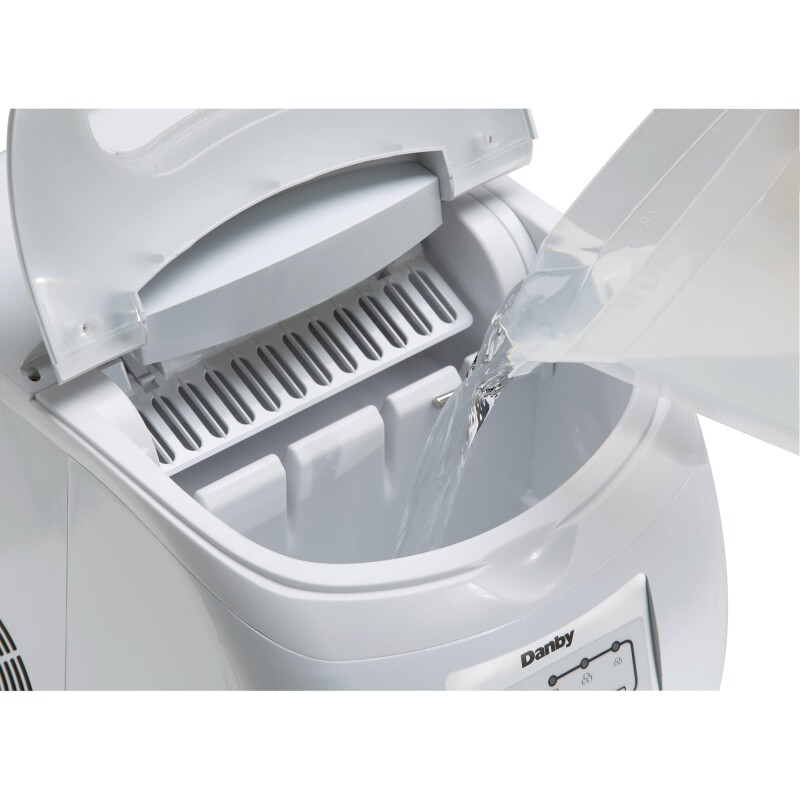 25 Lbs. Countertop Ice Maker DIM2500WDB