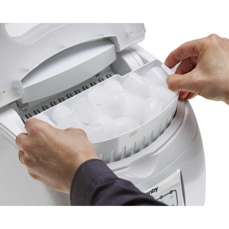 25 Lbs. Countertop Ice Maker DIM2500WDB