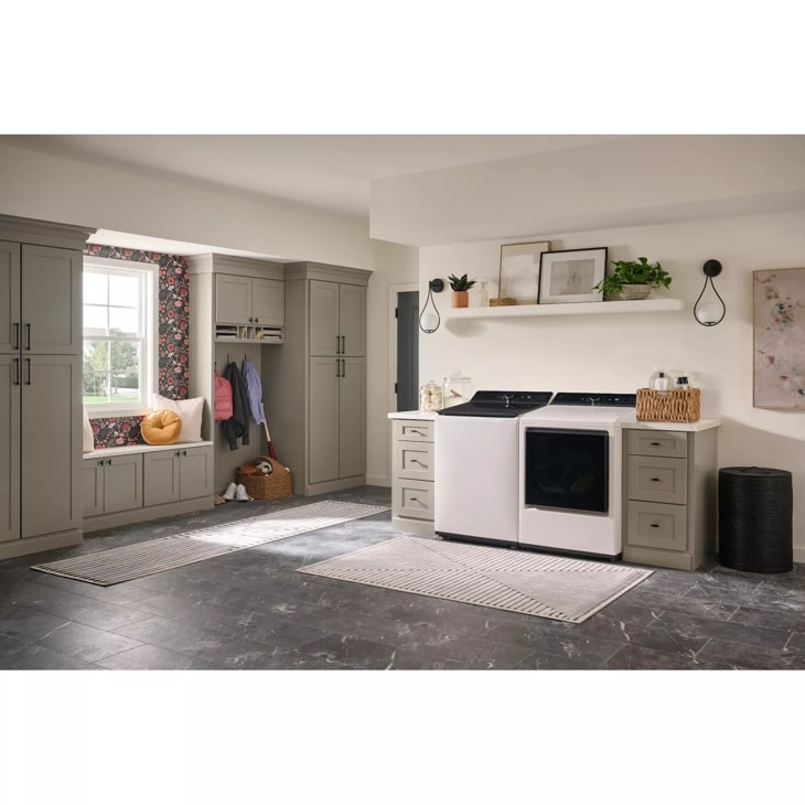 7.3 cu. ft. Ultra Large Capacity Rear Control Gas Dryer with LG EasyLoad™ Door and AI Sensing view 11