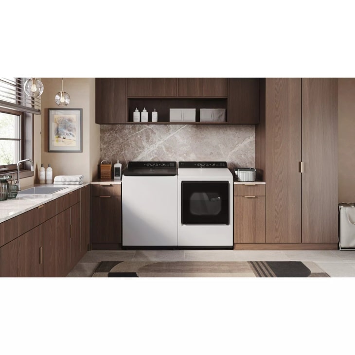 7.3 cu. ft. Ultra Large Capacity Rear Control Gas Dryer with LG EasyLoad™ Door and AI Sensing view 12