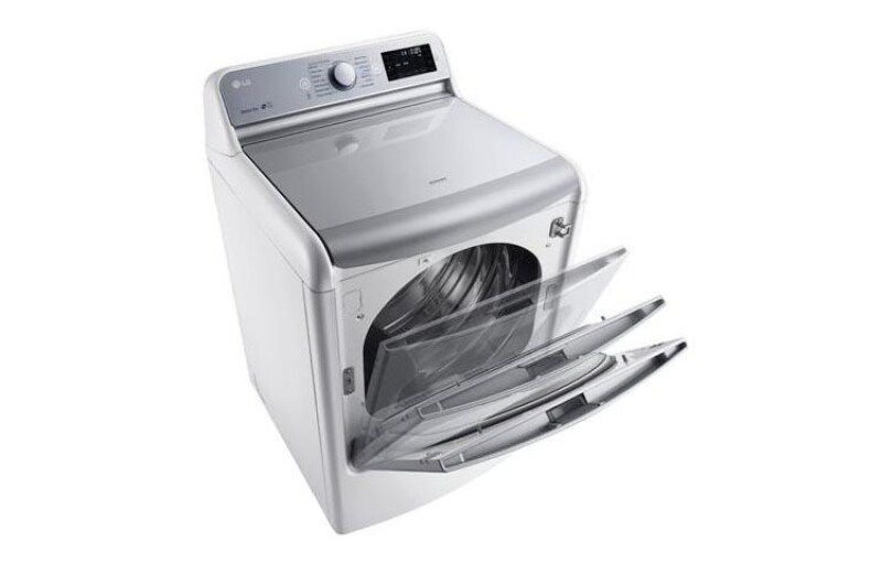 9.0 cu.ft. Mega Capacity TurboSteam™ Dryer with EasyLoad™ Door DLGX7701WE
