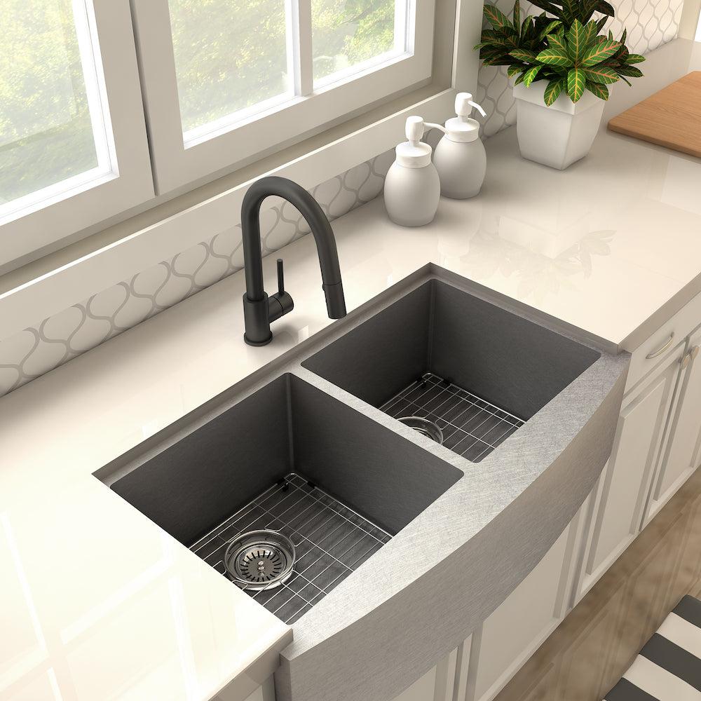Autograph Edition Dante Pull Down Single Handle Kitchen Faucet In Matte Black DNTKFMB