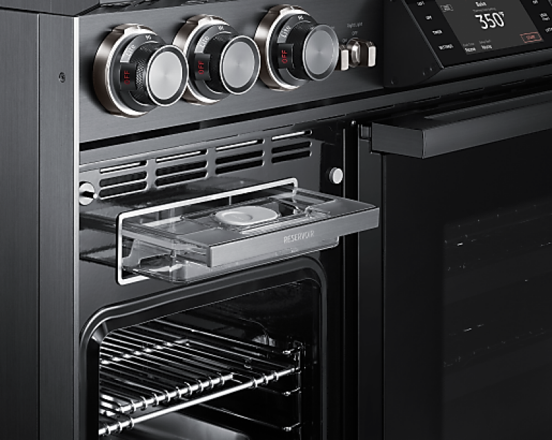 48-inch Dual-fuel Steam Range With Embedded Griddle DOP48C96DLMDA, product image 3 of 5