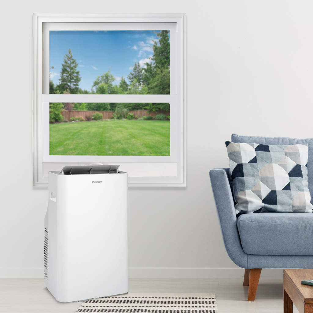 12,000 BTU (7,200 SACC) Portable AC DPA072B8WDB6