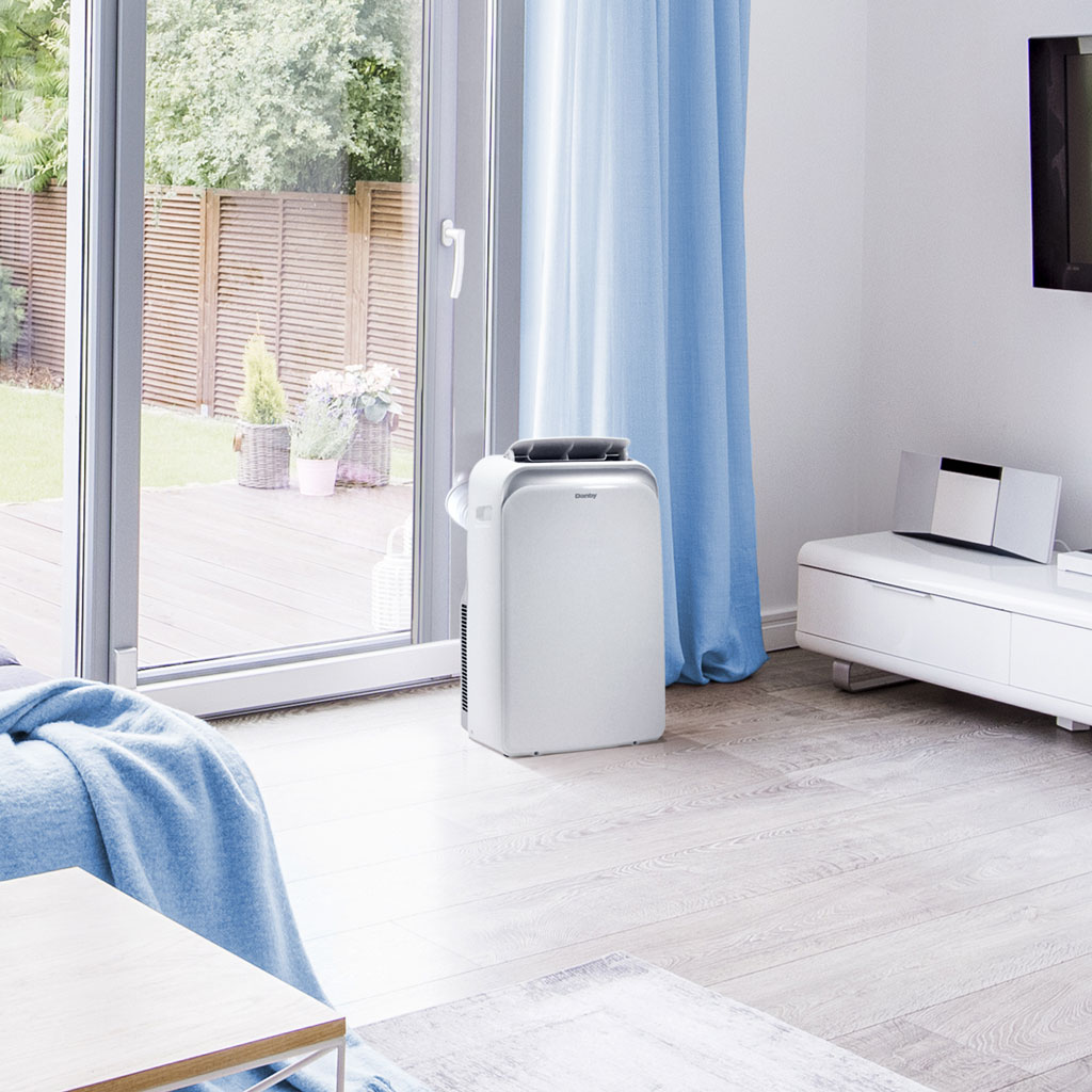 12,000 BTU (8,000 SACC) Portable AC DPA080B1WDB6