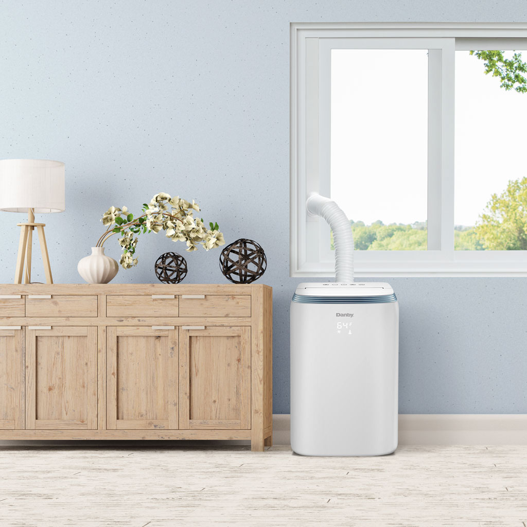 12,500 Btu Portable Air Conditioner With Heat Pump – 8,000 Sacc – 3-in-1 DPA080HE3WDB6