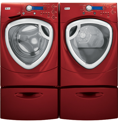 7.5 Cu. Ft. Colossal Capacity Gas Dryer DPVH880GJMV