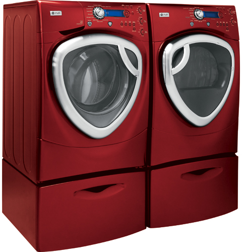 7.5 Cu. Ft. Colossal Capacity Gas Dryer DPVH880GJMV