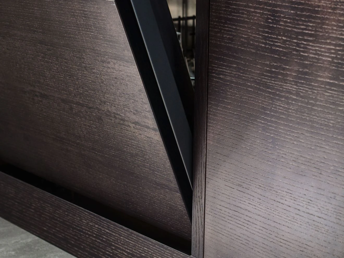 Sliding Door