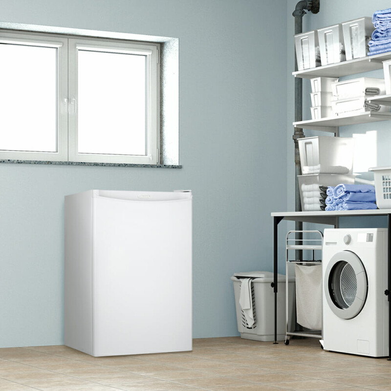 3.2 cu. ft. Upright Freezer DUFM032A3WDB3