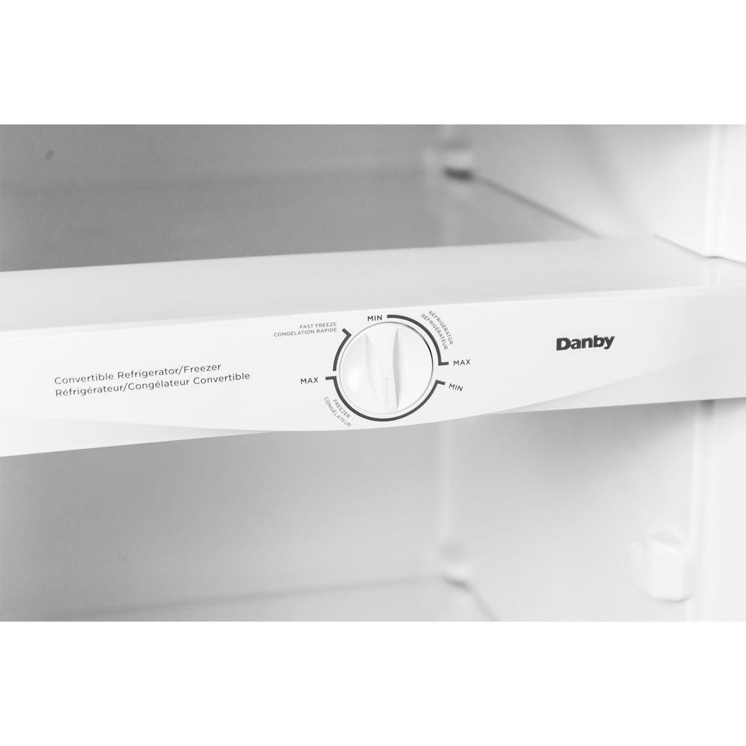 6.8 Cu. Ft. Convertible Upright Freezer Look DUFM068A1SCDB