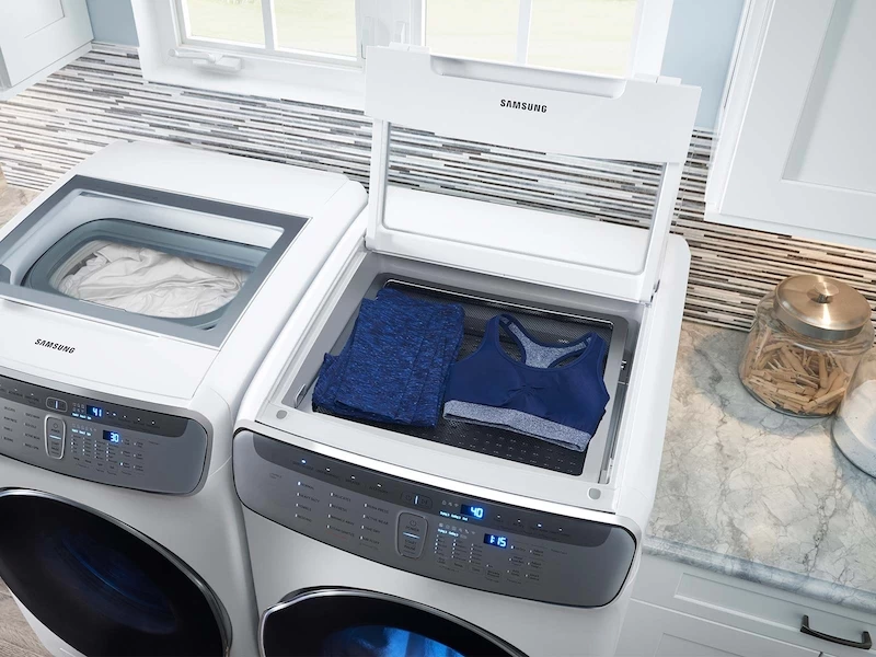 7.5 cu. ft. Smart Gas Dryer with FlexDry DVG60M9900WA3