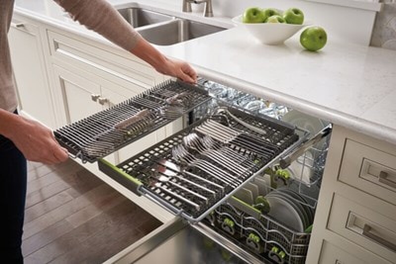 24" Dishwasher with Water Softener DW2450WS