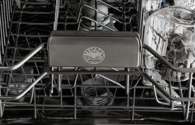 24 inch Dishwasher Tall Tub with Stainless Steel Panel and Bar Handle, 15 place settings, 42 dB, 6 wash cycles DW24T3IXV