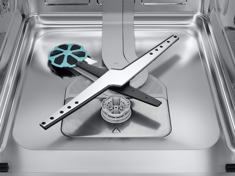 Bespoke AI Smart Dishwasher AI Wash & 3rd Rack Wash System | AutoRelease⢠Door 38dBA DW90F89T0UMTAA