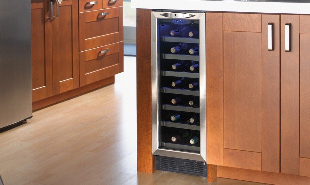 Pecorino 12” SINGLE ZONE WINE CELLAR. DWC276BLSUS