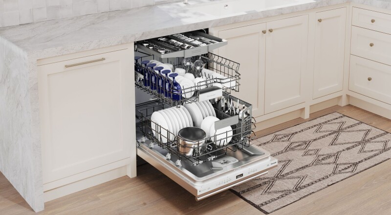 Emerald® Dishwasher 24'' Masterpiece®, DWHD640EFM