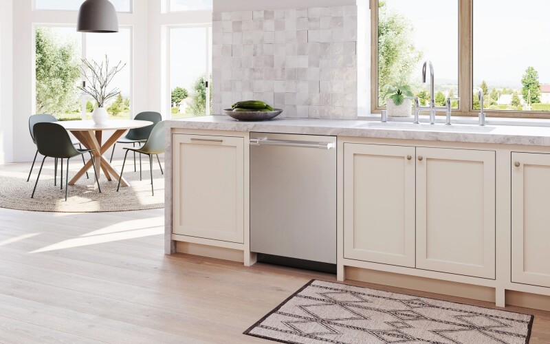 Emerald® Dishwasher 24'' Professional, DWHD640EFP