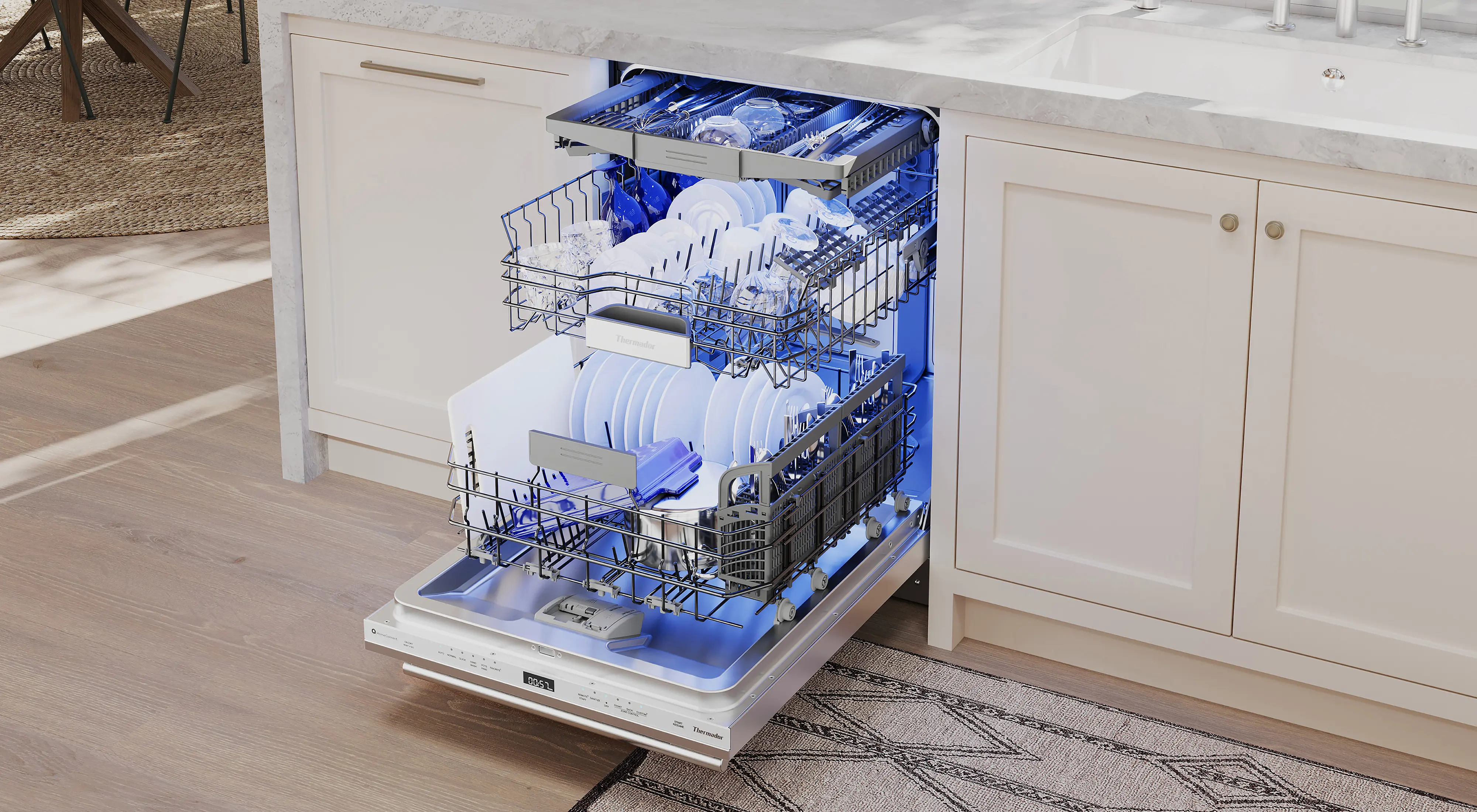 Sapphire® Dishwasher 24'' Masterpiece®, DWHD660EFM