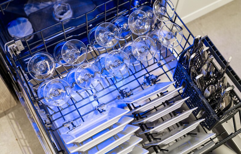 Star Sapphire® Dishwasher 24'' Masterpiece®, DWHD661EFM