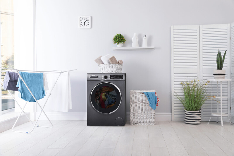 24″ Stackable Front Load Washer with Steam DWM022D1DSDB
