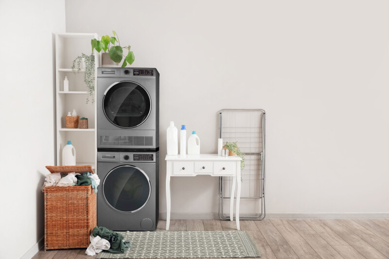 24″ Stackable Front Load Washer with Steam DWM022D1DSDB