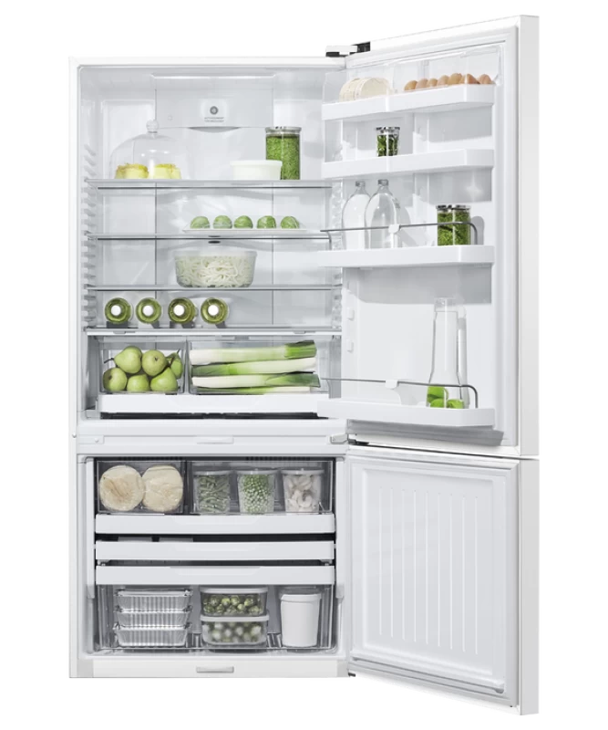 Freestanding Refrigerator Freezer, 32", 17.5 cu ft E522BRWFD5N