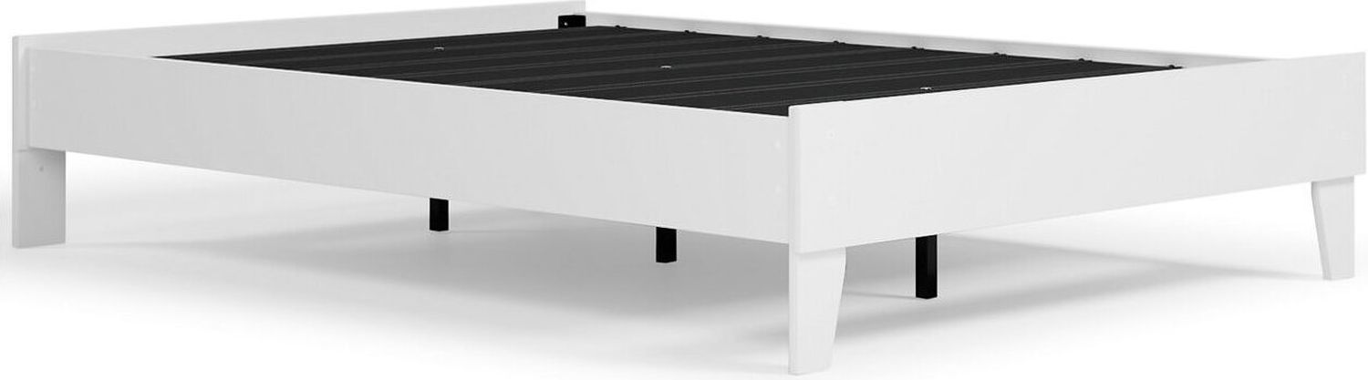 Piperton White Full Platform Bed EB1221112
