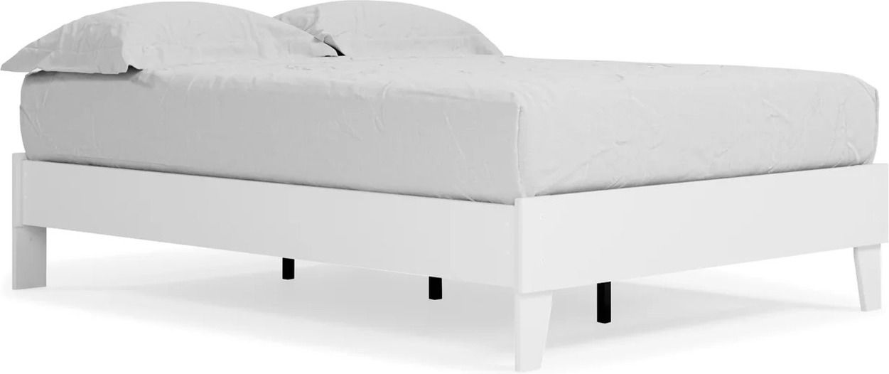 Piperton White Full Platform Bed EB1221112