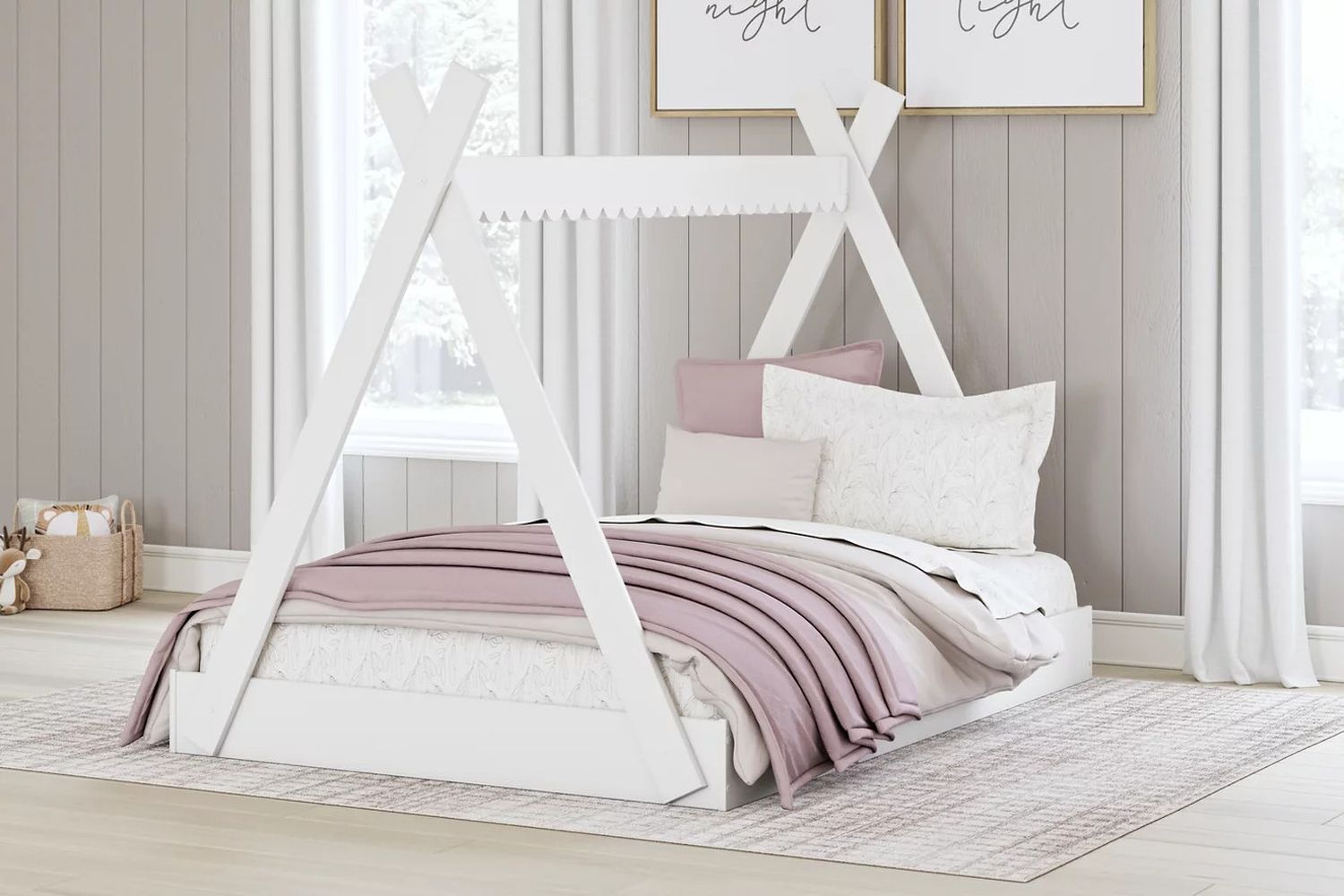 Hallityn Full Tent Bed In White EB1810122