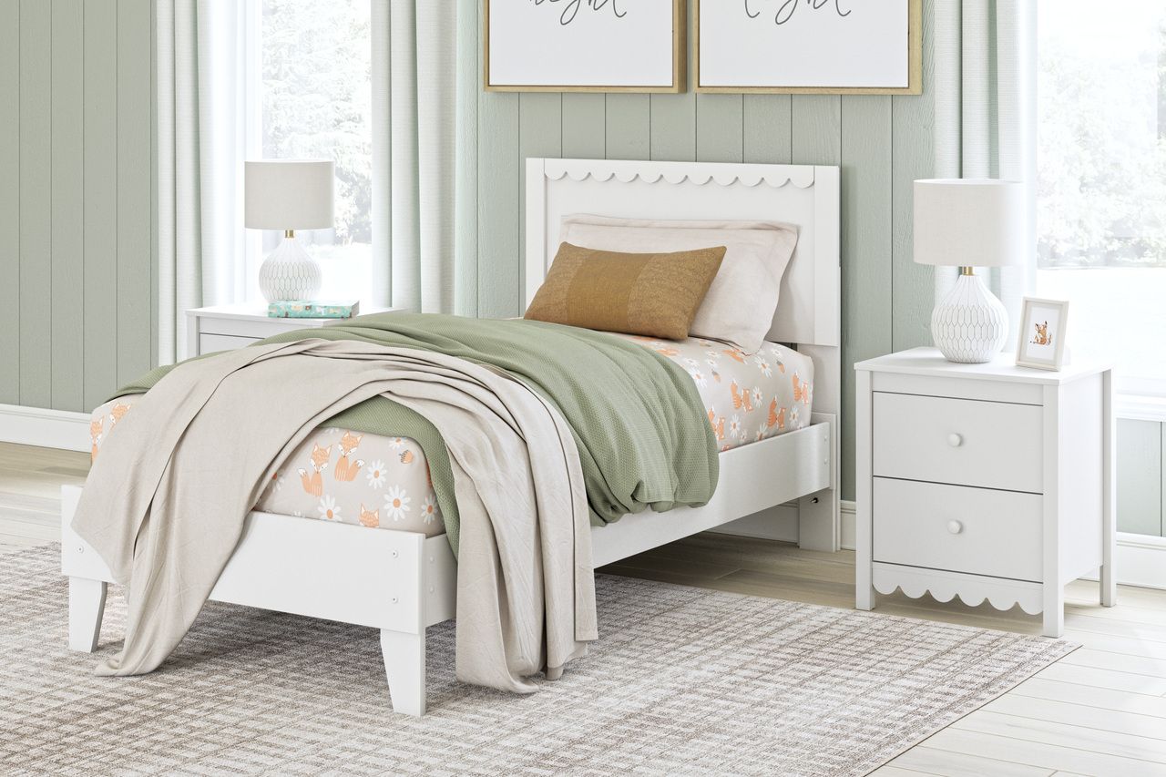 Hallityn Twin Panel Headboard In White EB1810155