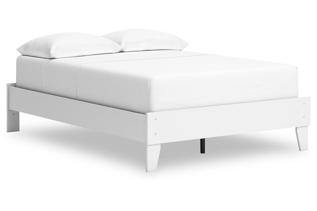 Hallityn Full Panel Platform Bed In White EB1810B2