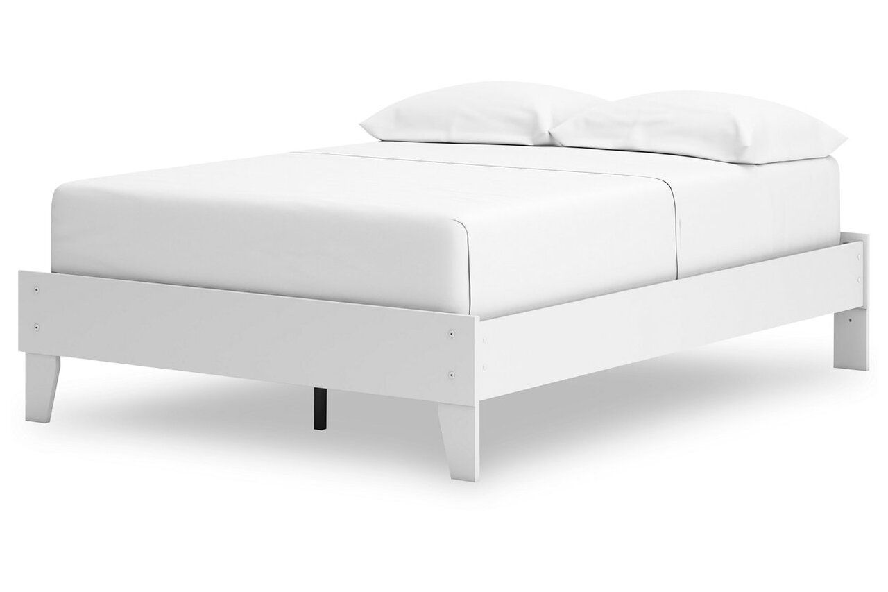 Hallityn Full Panel Platform Bed In White EB1810B2