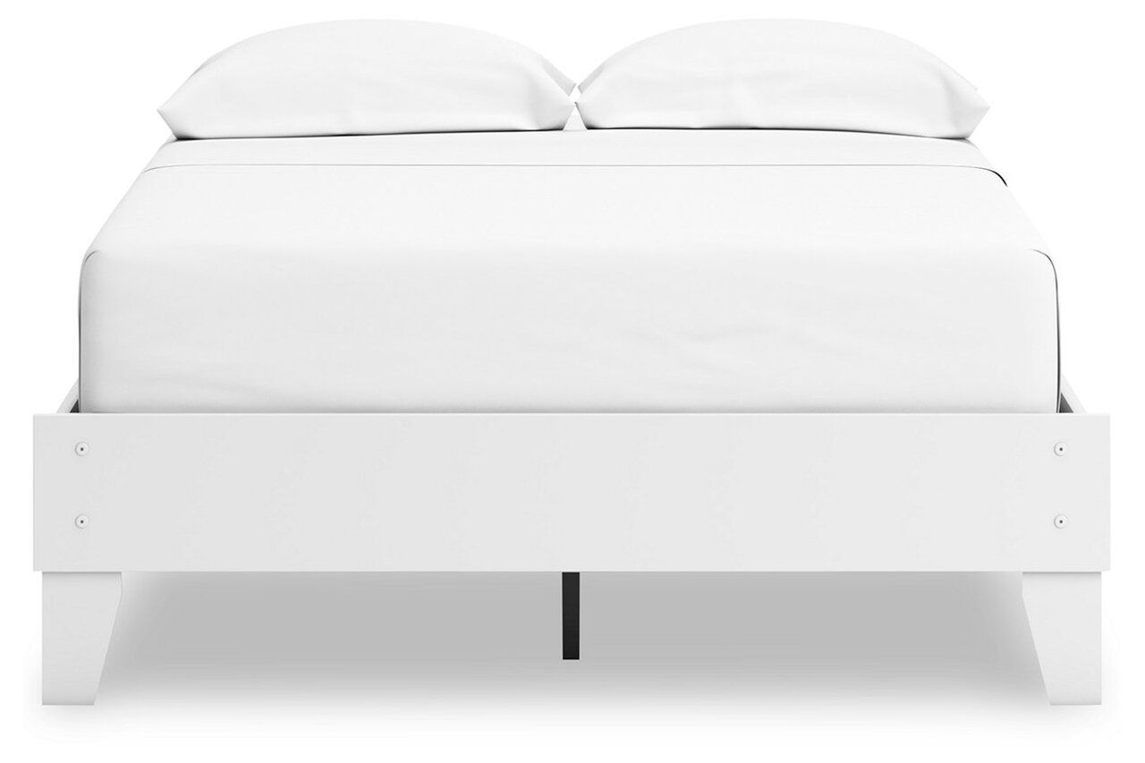 Hallityn Full Panel Platform Bed In White EB1810B2
