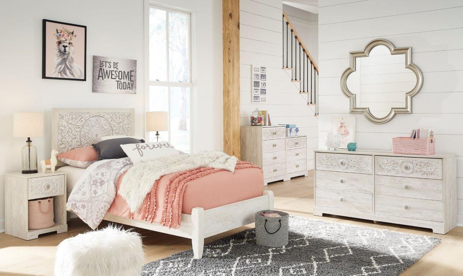 Paxberry Whitewash Six Drawer Dresser EB1811131
