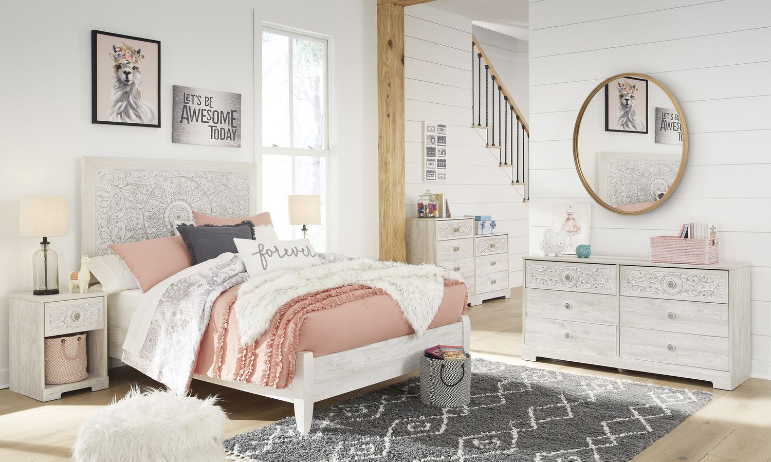 Paxberry Whitewash Six Drawer Dresser EB1811131