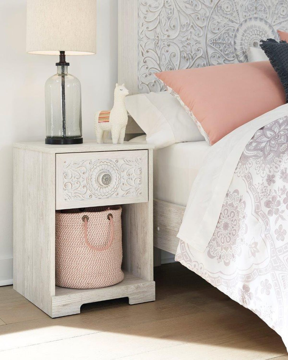 Paxberry Whitewash One Drawer Night Stand EB1811291