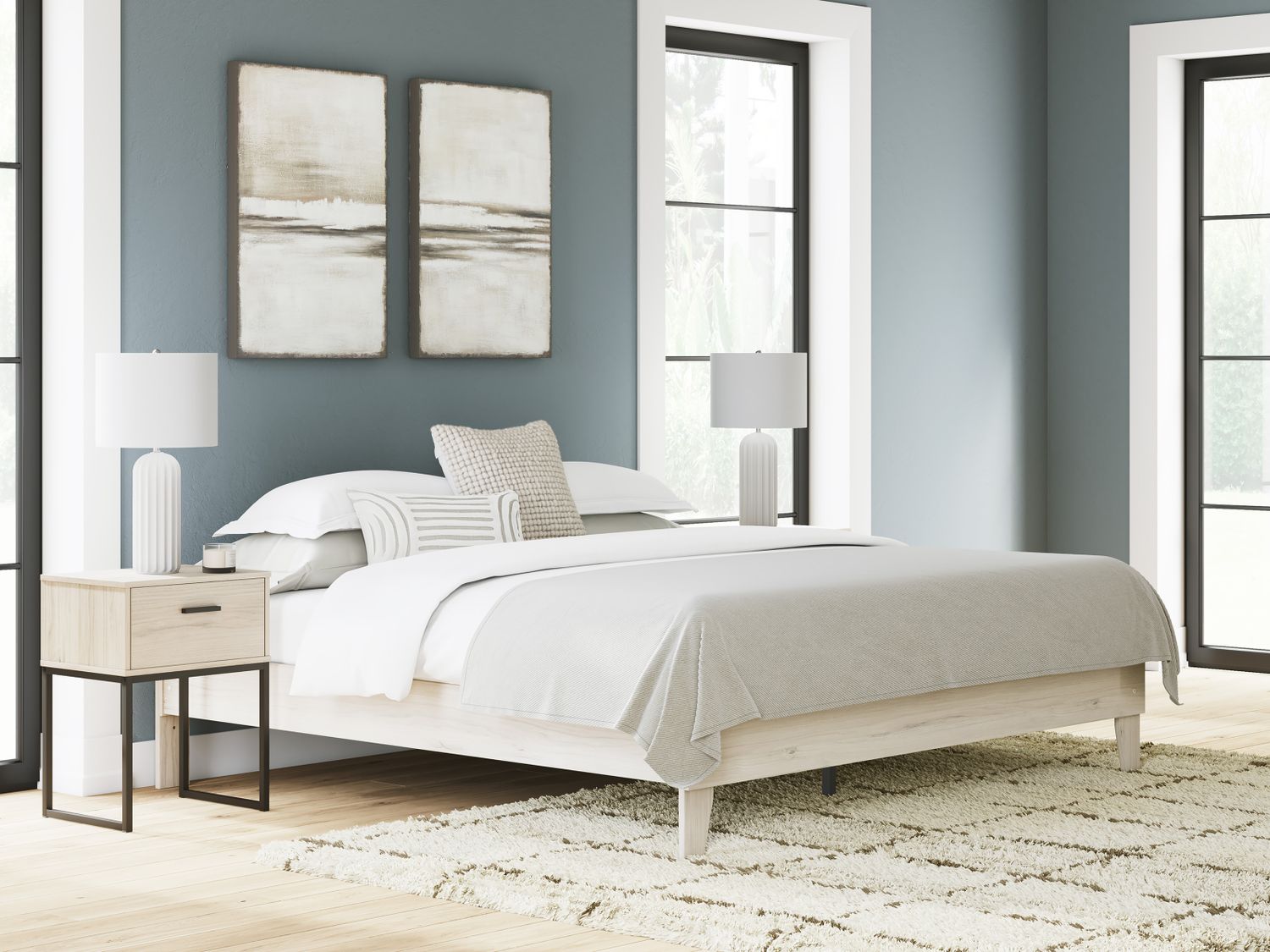 Socalle King Platform Bed In Light Natural EB1864114