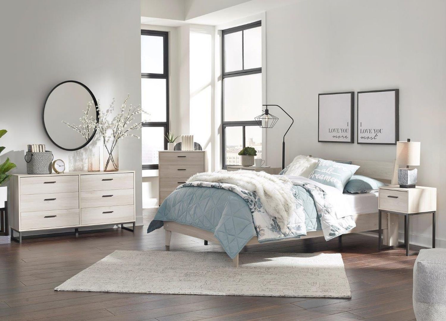 Socalle Natural Full Platform Bed EB1864B2