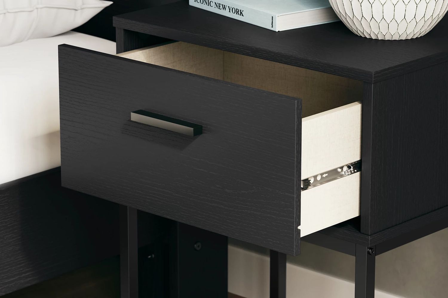 Socalle Nightstand In Black EB1865291