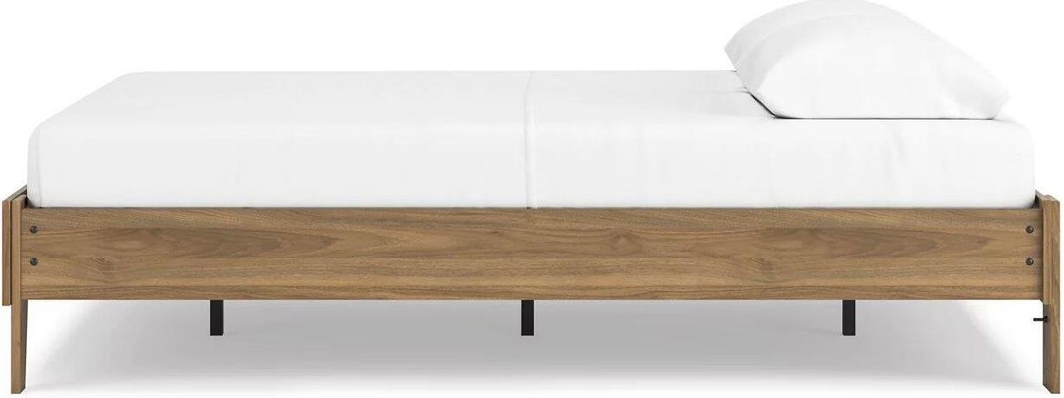 Deanlow Queen Platform Bed In Honey EB1866113