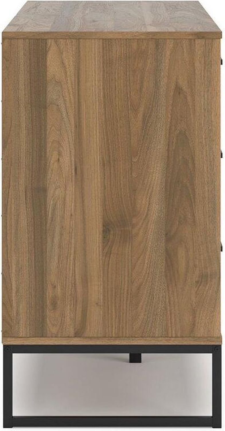 Deanlow Dresser In Honey EB1866231