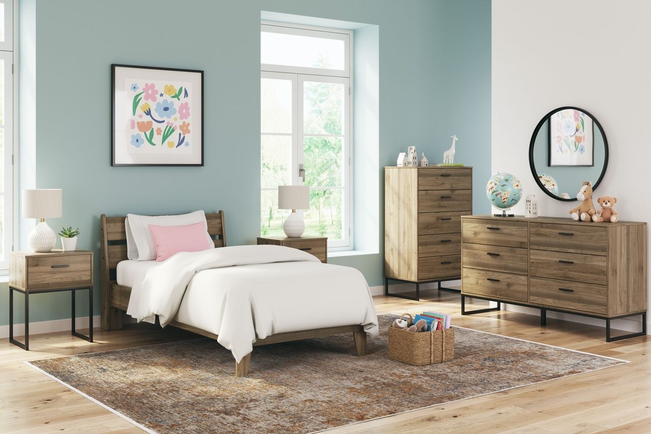 Deanlow Chest of Drawers In Honey EB1866245