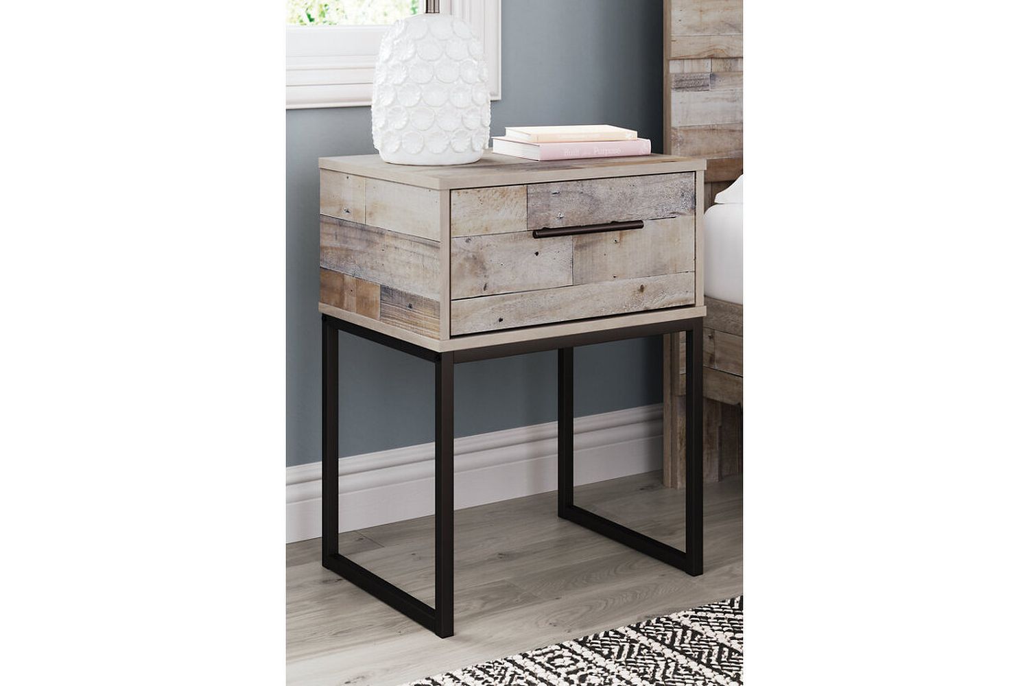 Neilsville Whitewash One Drawer Night Stand EB2320291