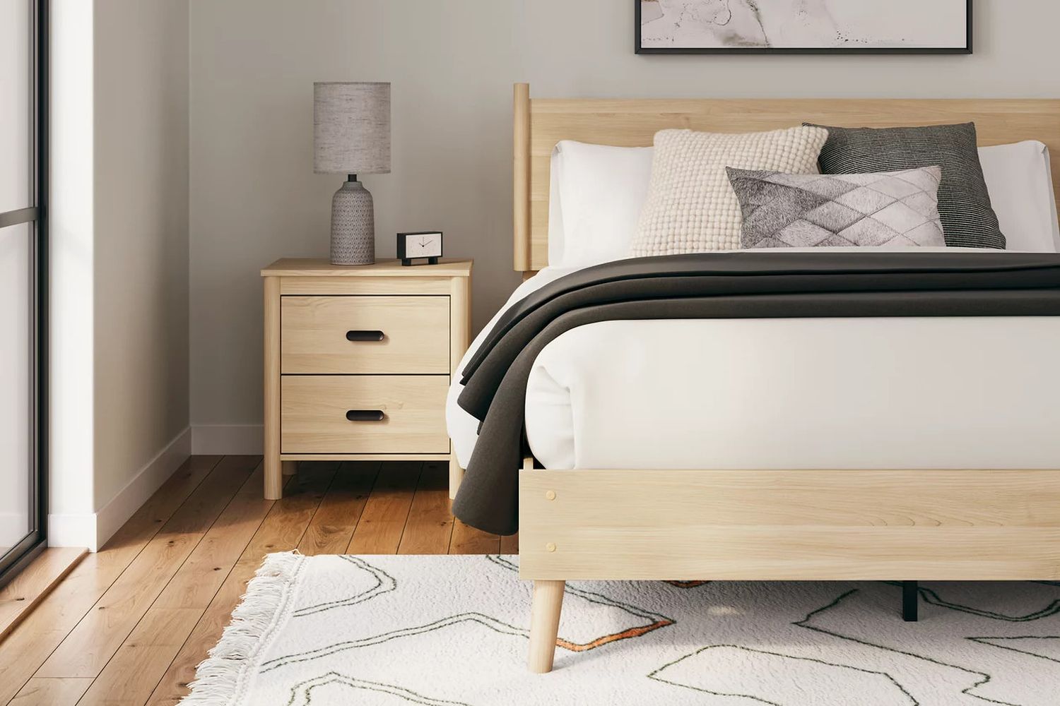 Cabinella Queen Platform Panel Bed In Tan EB2444B2