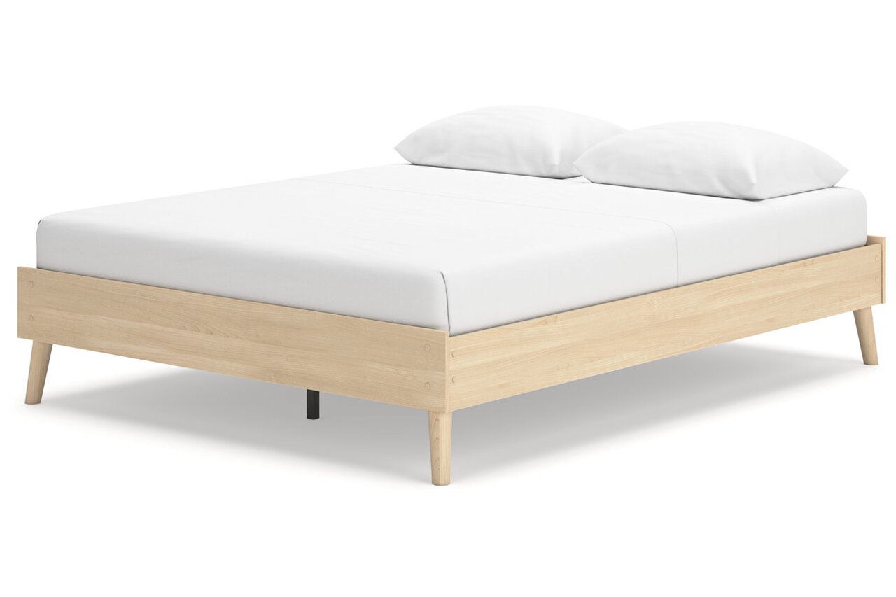 Cabinella Queen Platform Panel Bed In Tan EB2444B2