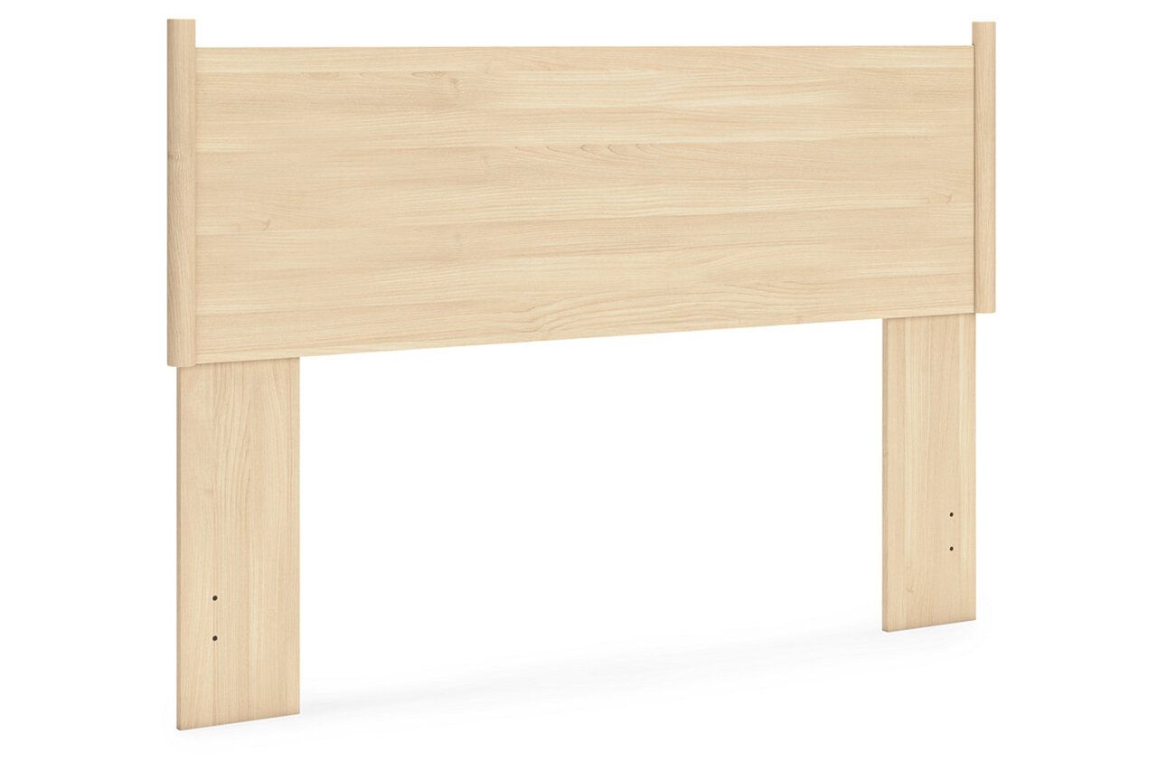 Cabinella Queen Platform Panel Bed In Tan EB2444B2