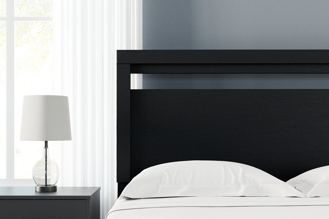 Finch Black Queen Platform Bed EB3392B2
