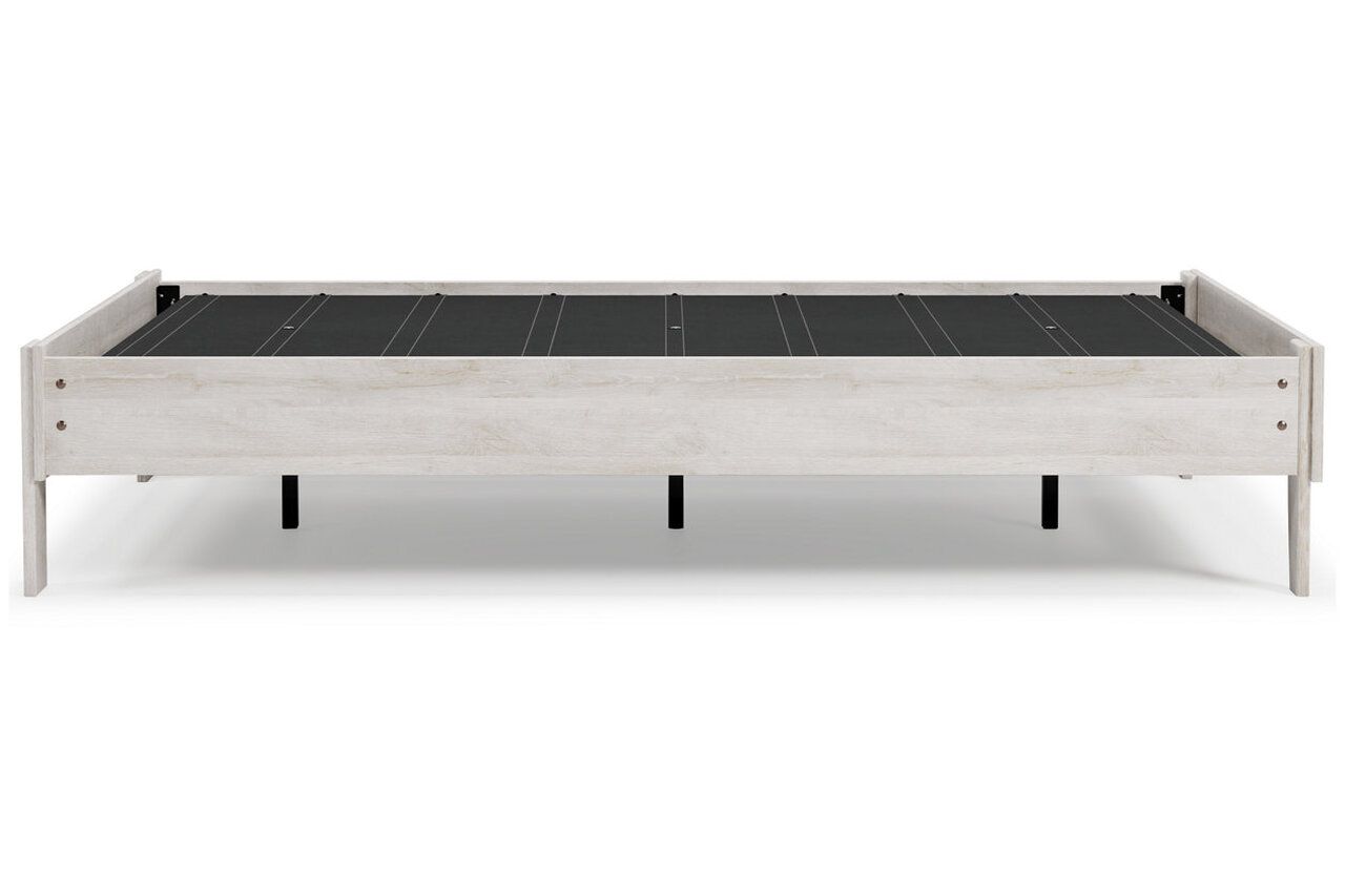 Shawburn White and Dark Charcoal Gray Full Platform Bed EB4121B2
