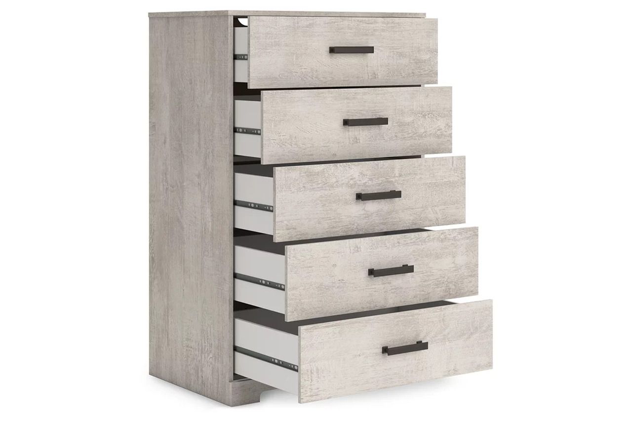 Shawburn Chest of Drawers In Gray EB4123245